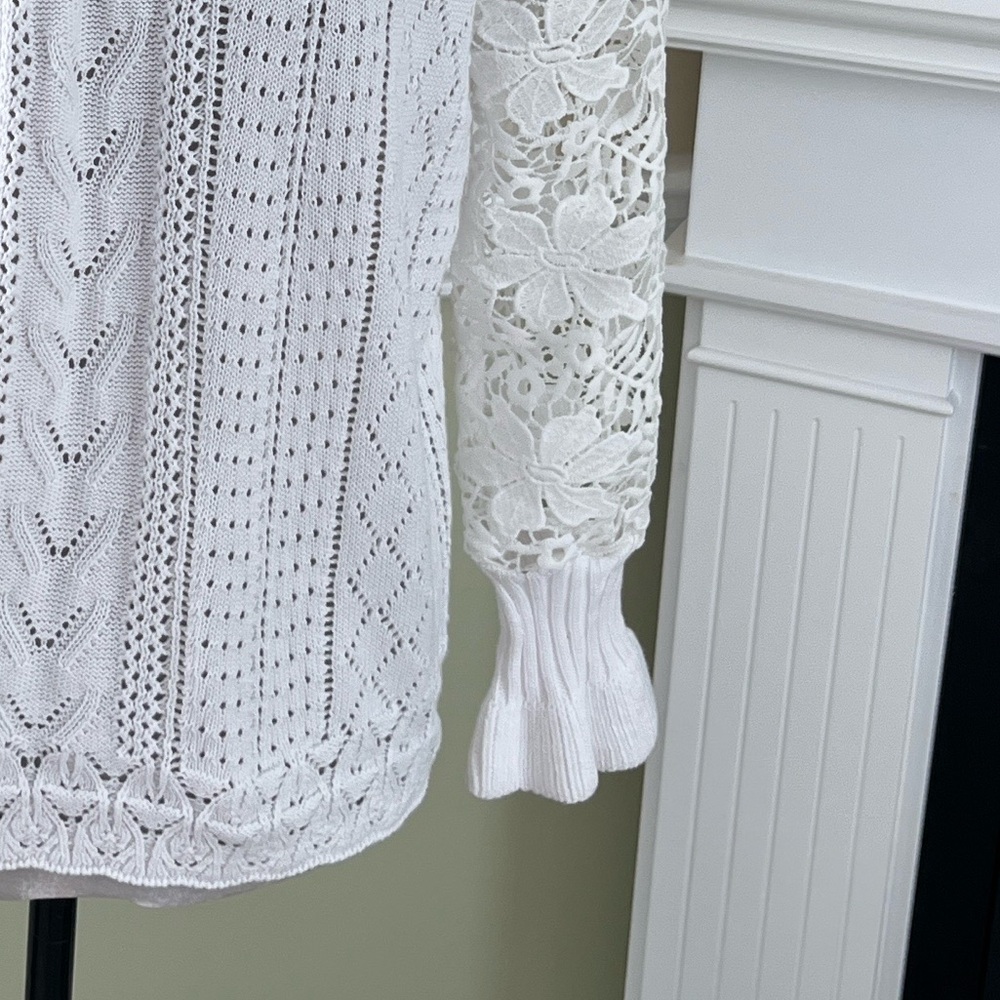 AMAZON White Crochet & Embroidery Knit Ruffled Cuff Lightweight Sweater S NWOT - Picture 8 of 9